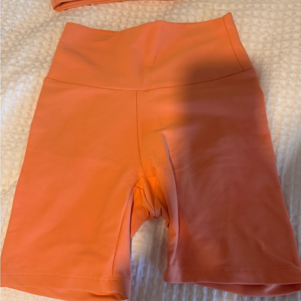 SKATIE workout set! Bright Peach color! - Picture 3 of 4